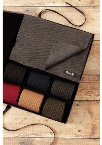 Willow Lightweight Wool Scarf and Laburnum Gift Box (Medium)